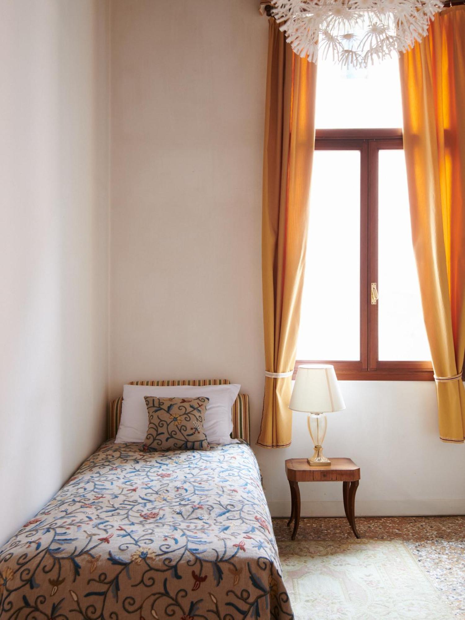 Aparthotel Palazzo Contarini Della Porta Di Ferro Benátky Exteriér fotografie